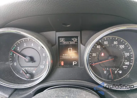 2011 Jeep Grand Cherokee Laredo from USA, damaged, VIN 1J4RR4GG8BC670849